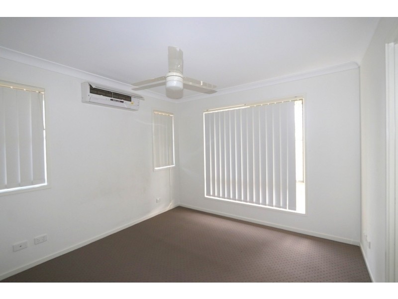 21 Scenic Drive, Emerald QLD 4720