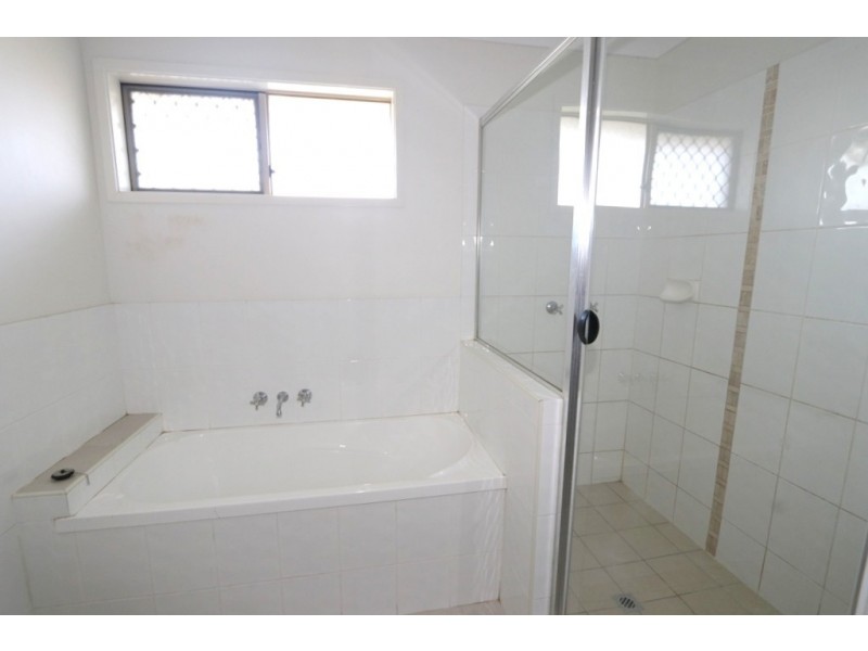 21 Scenic Drive, Emerald QLD 4720