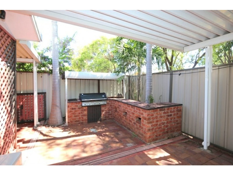 9 Rivoli Place, Emerald QLD 4720