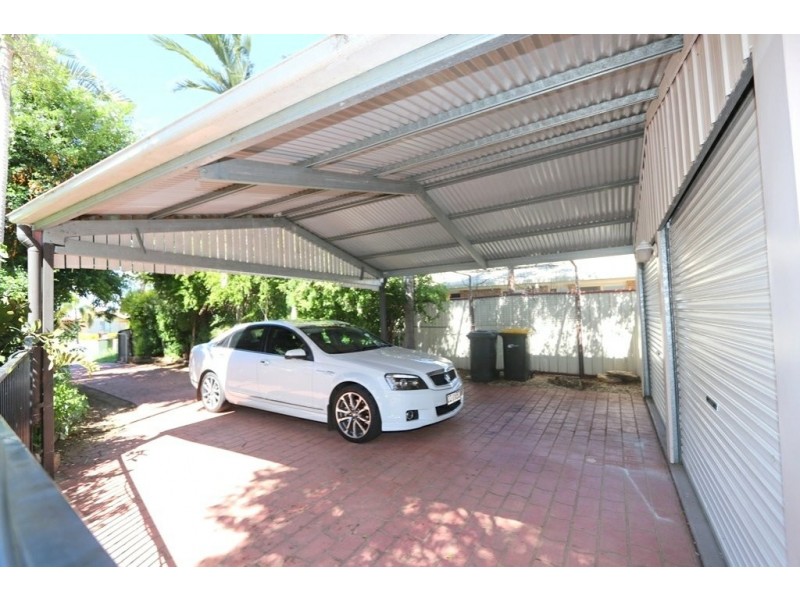 9 Rivoli Place, Emerald QLD 4720