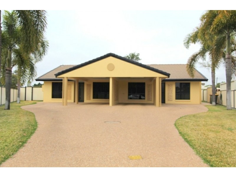 2/19 Louisa Court, Emerald QLD 4720