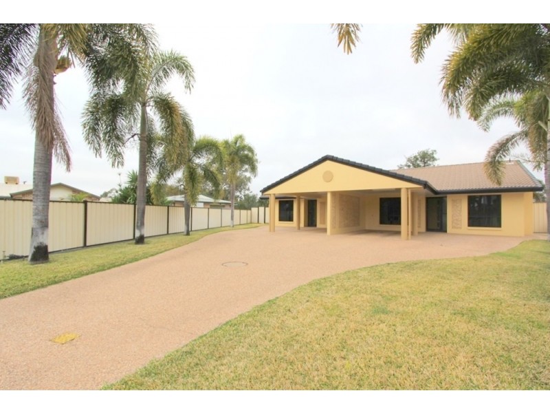 2/19 Louisa Court, Emerald QLD 4720