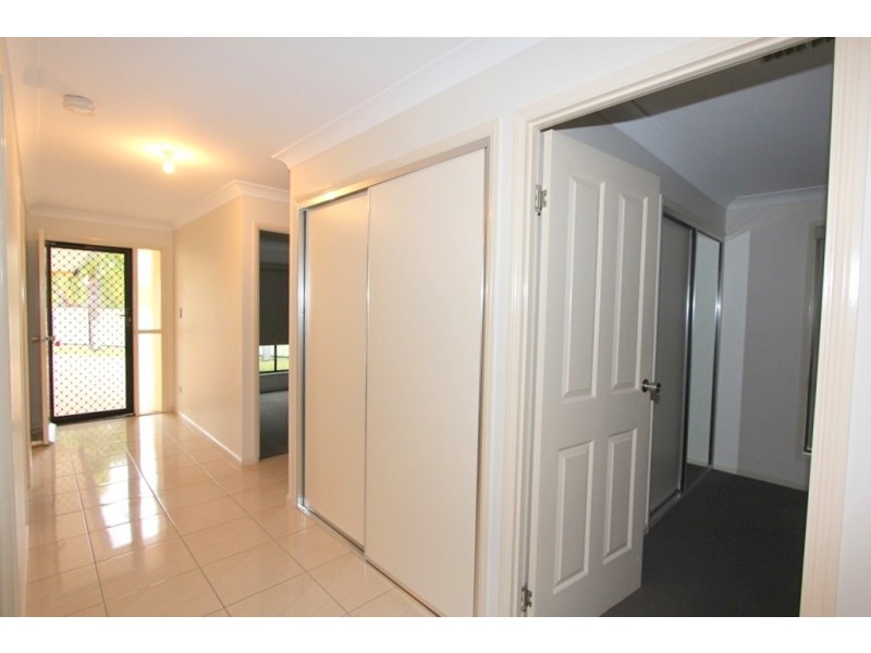 2/19 Louisa Court, Emerald QLD 4720