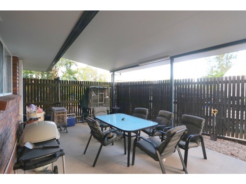6 Oxley Court, Emerald QLD 4720