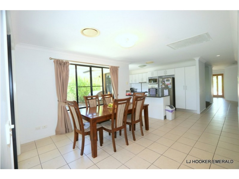 1 Siobhan Court, Emerald QLD 4720
