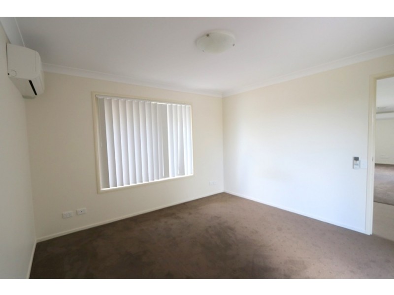 7 Spring Grove, Emerald QLD 4720