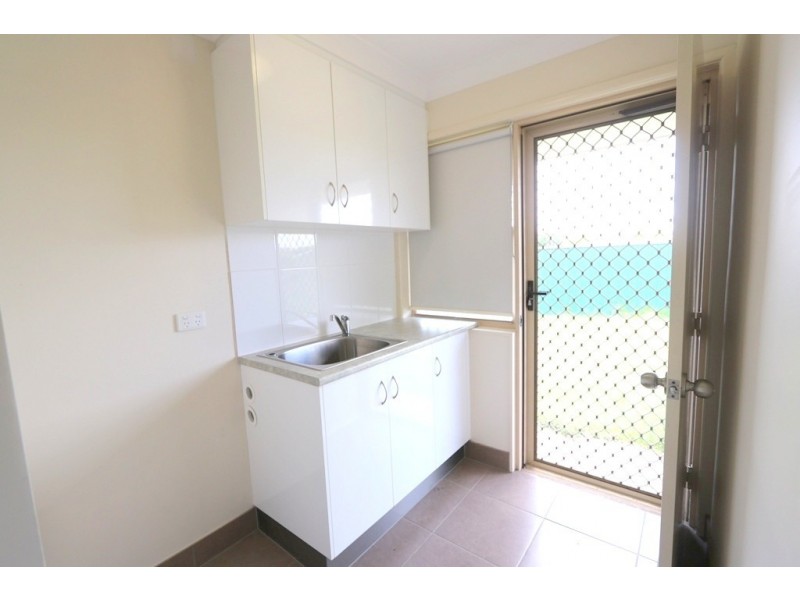 7 Spring Grove, Emerald QLD 4720