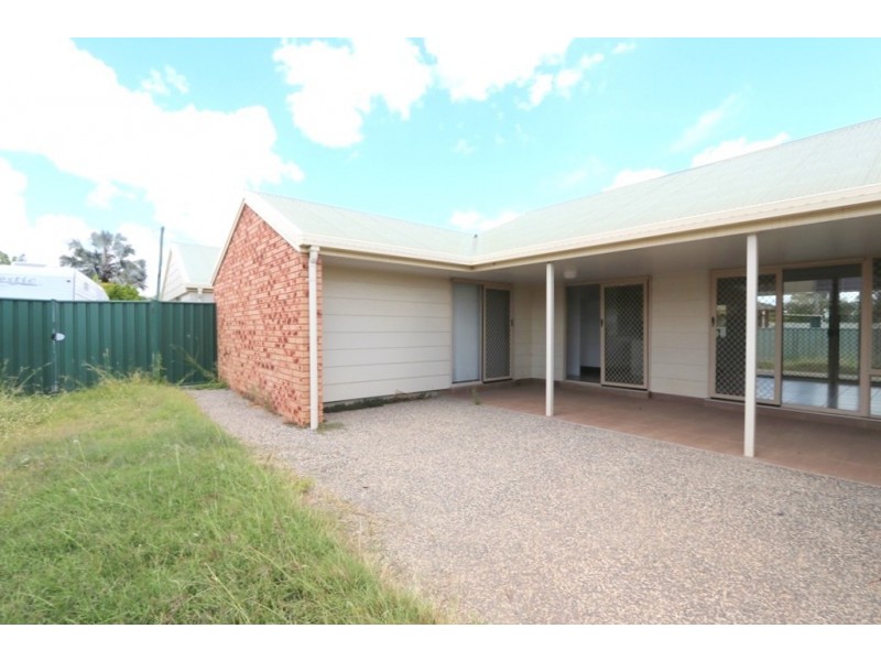 7 Spring Grove, Emerald QLD 4720