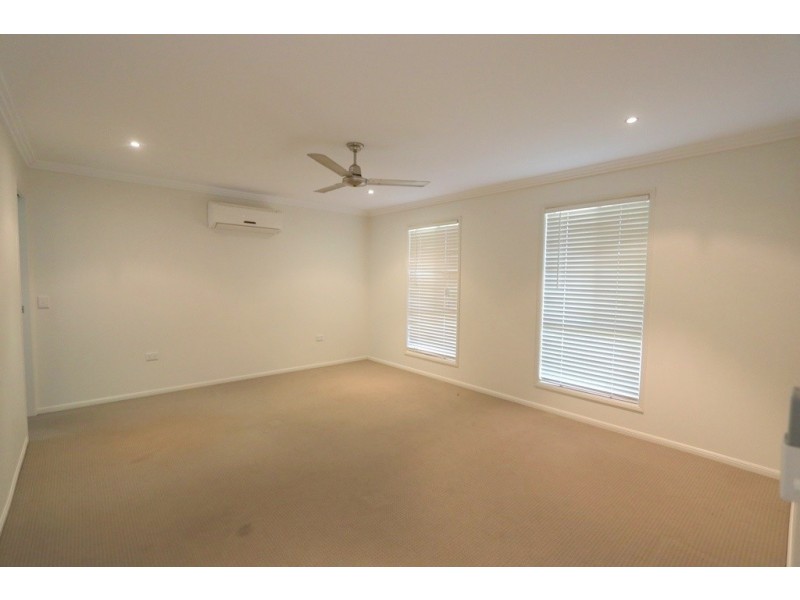 9 Blue Gums Drive, Emerald QLD 4720
