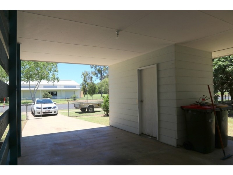 164 Borilla Street, Emerald QLD 4720