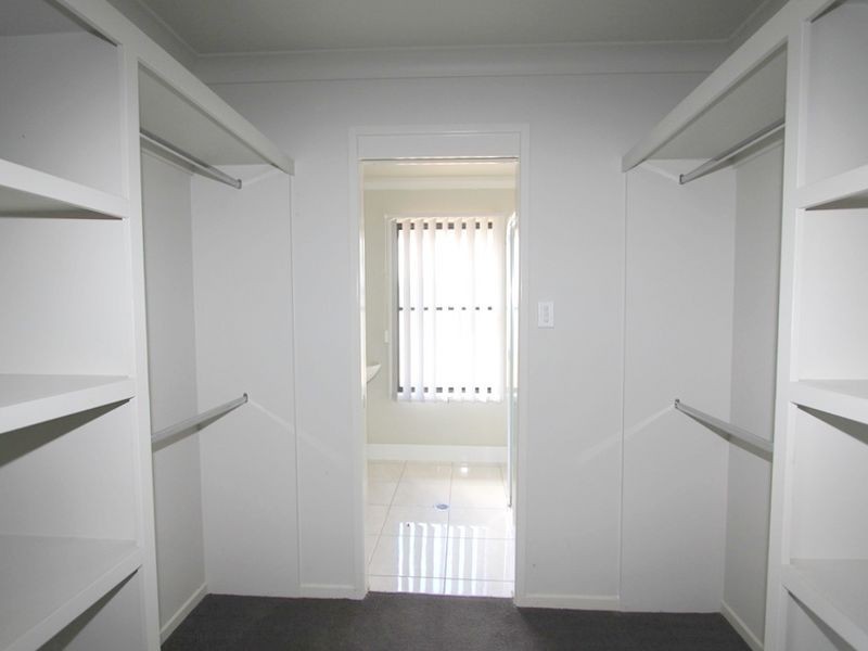 30 Mayfair Drive, Emerald QLD 4720