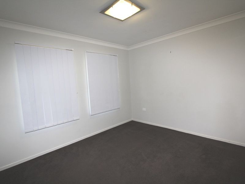 30 Mayfair Drive, Emerald QLD 4720