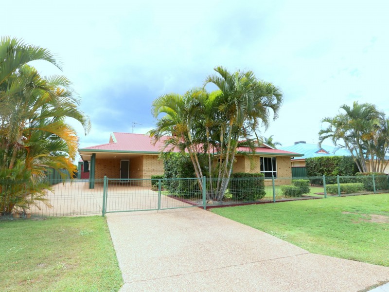 20 Callaghan Street, Emerald QLD 4720