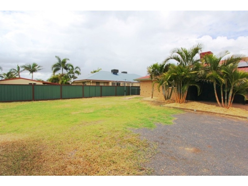 20 Callaghan Street, Emerald QLD 4720