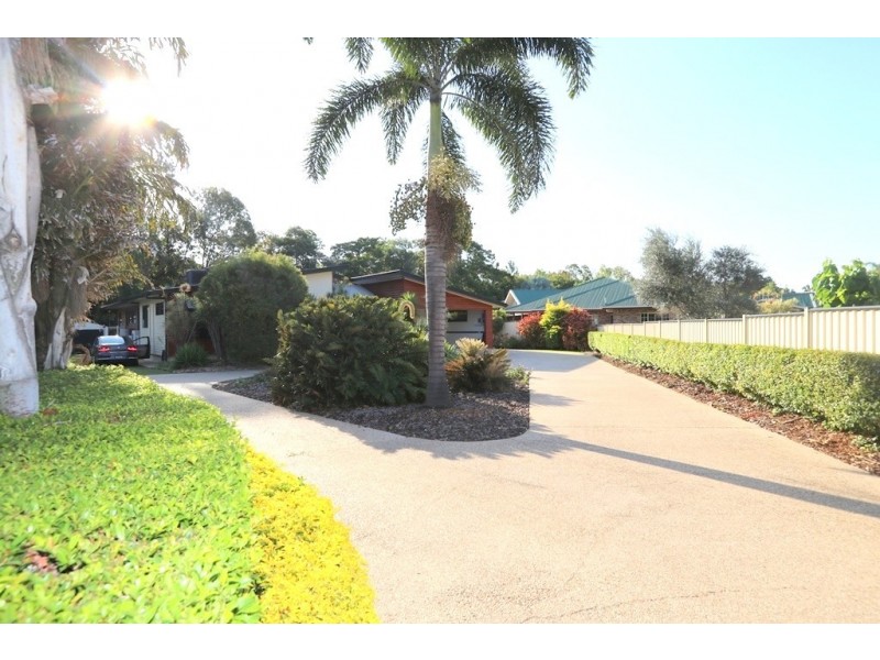 4A Crinum Crescent, Emerald QLD 4720
