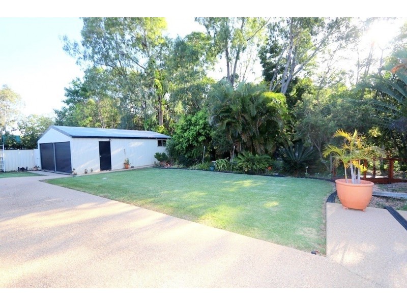 4A Crinum Crescent, Emerald QLD 4720