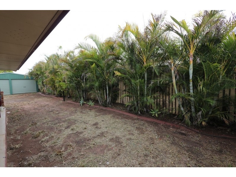 9 Cowan Cr, Emerald QLD 4720