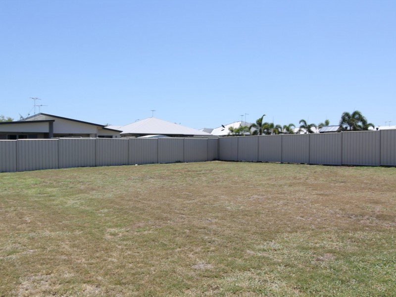 5 Mitchell Street, Emerald QLD 4720