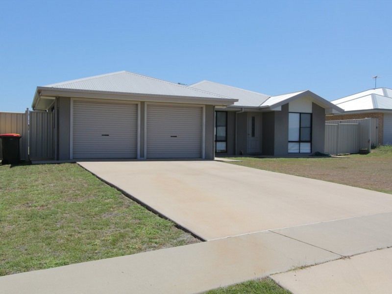 5 Mitchell Street, Emerald QLD 4720