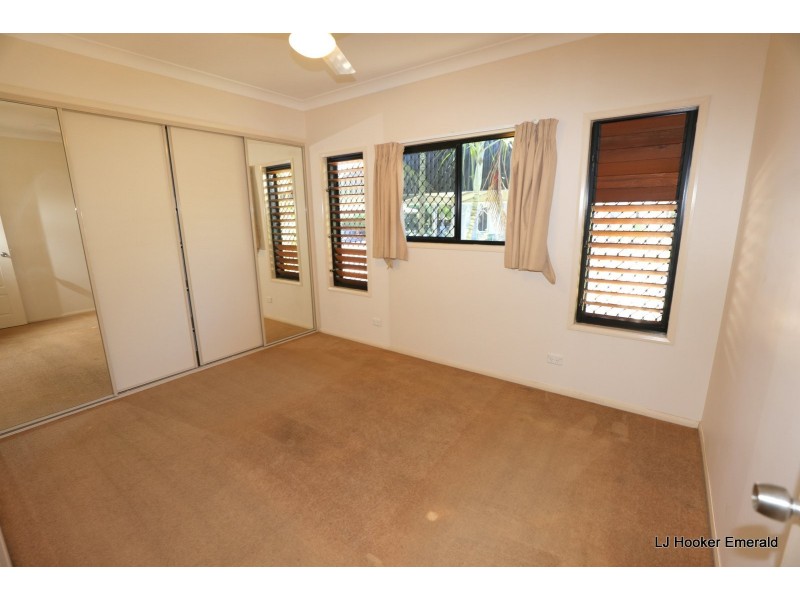 7/7 Poinciana Drive, Emerald QLD 4720