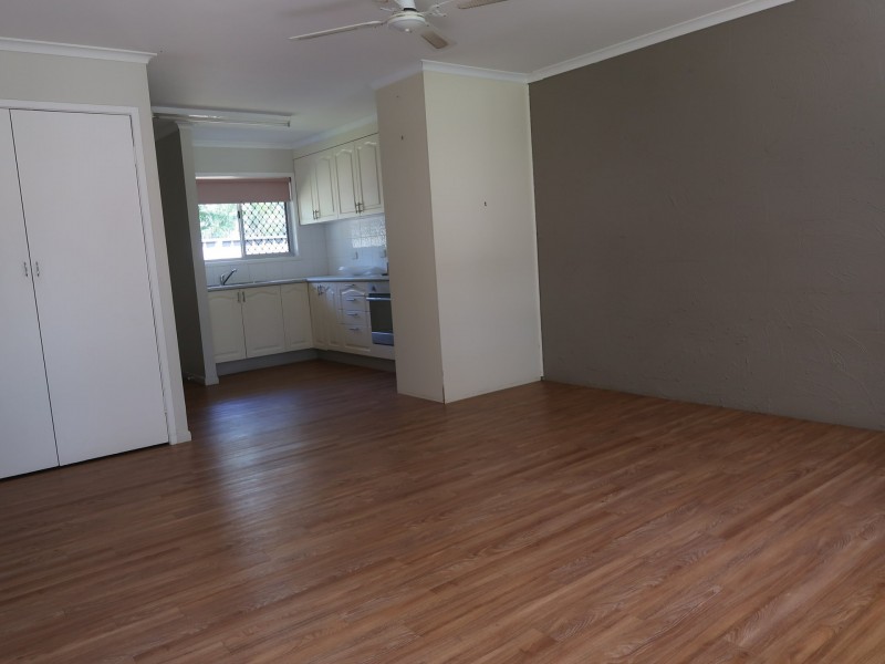 2/2 Morse Street, Emerald QLD 4720