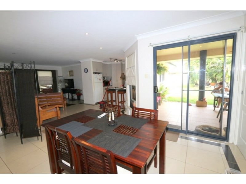 41 Crinum Crescent, Emerald QLD 4720