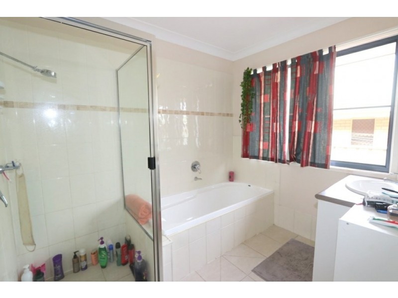 41 Crinum Crescent, Emerald QLD 4720