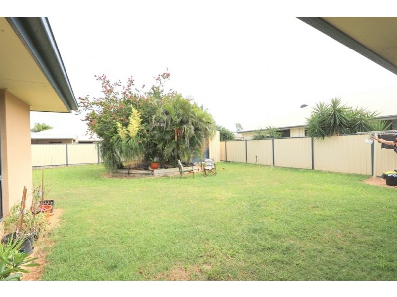 41 Crinum Crescent, Emerald QLD 4720