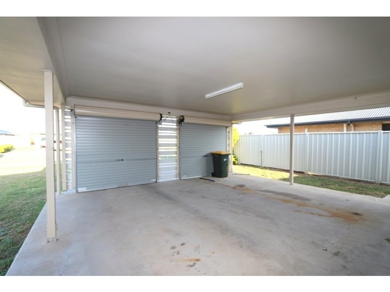 9 Rogers Street, Emerald QLD 4720