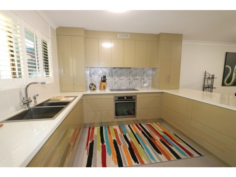 Unit 1/39 Baker Street, Emerald QLD 4720