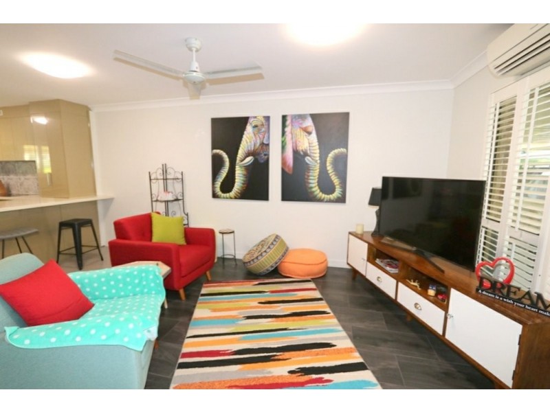 Unit 1/39 Baker Street, Emerald QLD 4720