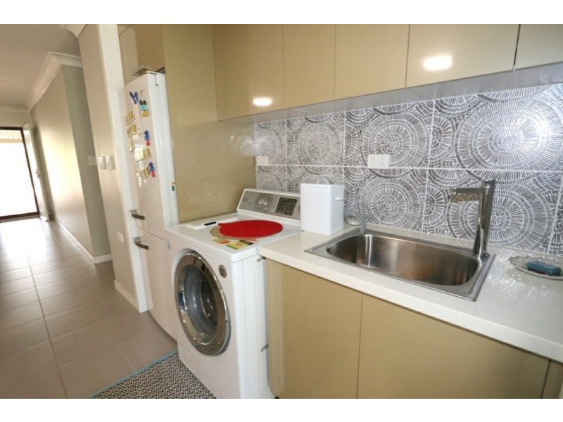 Unit 1/39 Baker Street, Emerald QLD 4720