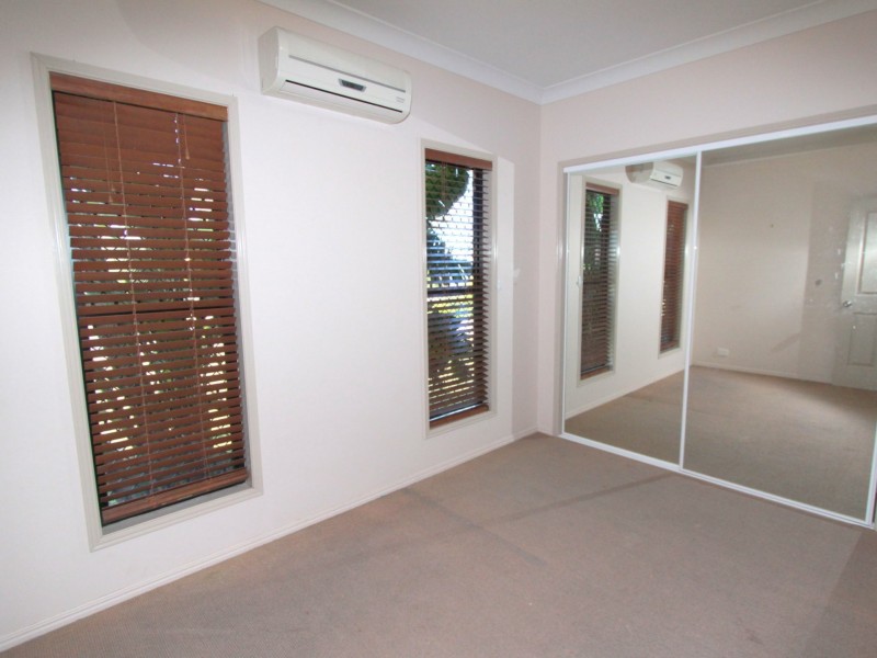 5 Chandon Court, Emerald QLD 4720