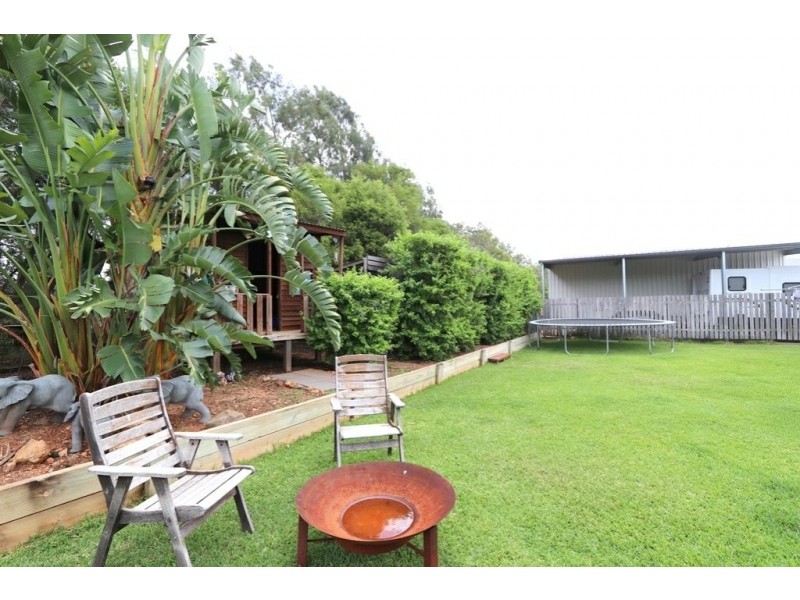 5 Chandon Court, Emerald QLD 4720