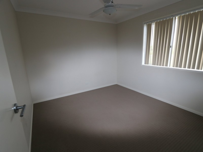 15 Scott Peak, Capella QLD 4723