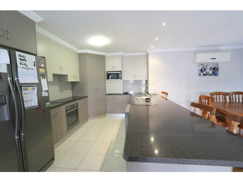 32 Moriarty Street, Emerald QLD 4720
