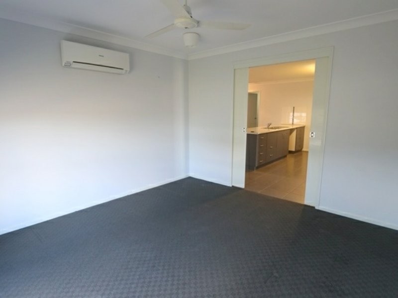 9 Lauren Drive, Emerald QLD 4720