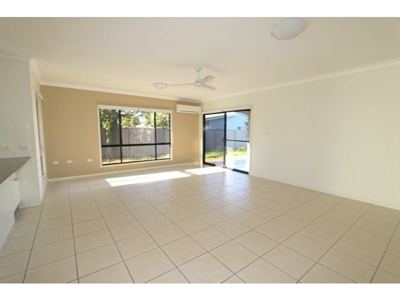 3 Paperbark Place, Emerald QLD 4720