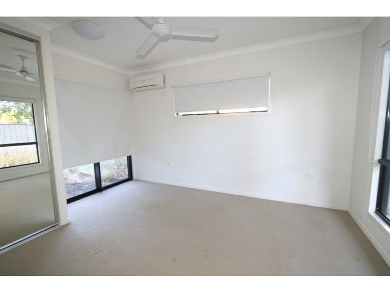 3 Paperbark Place, Emerald QLD 4720