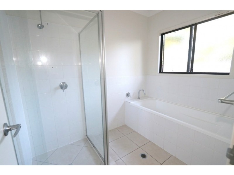 3 Paperbark Place, Emerald QLD 4720