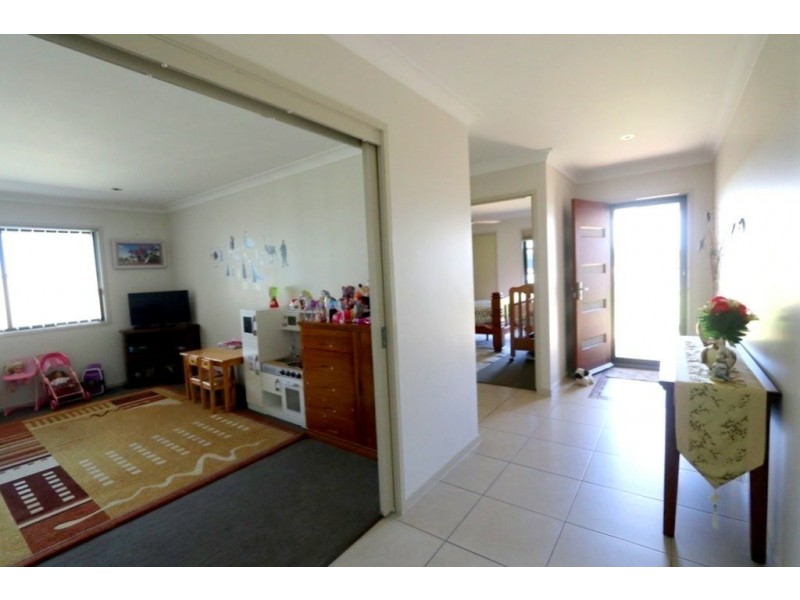 5 Sandown Street, Emerald QLD 4720
