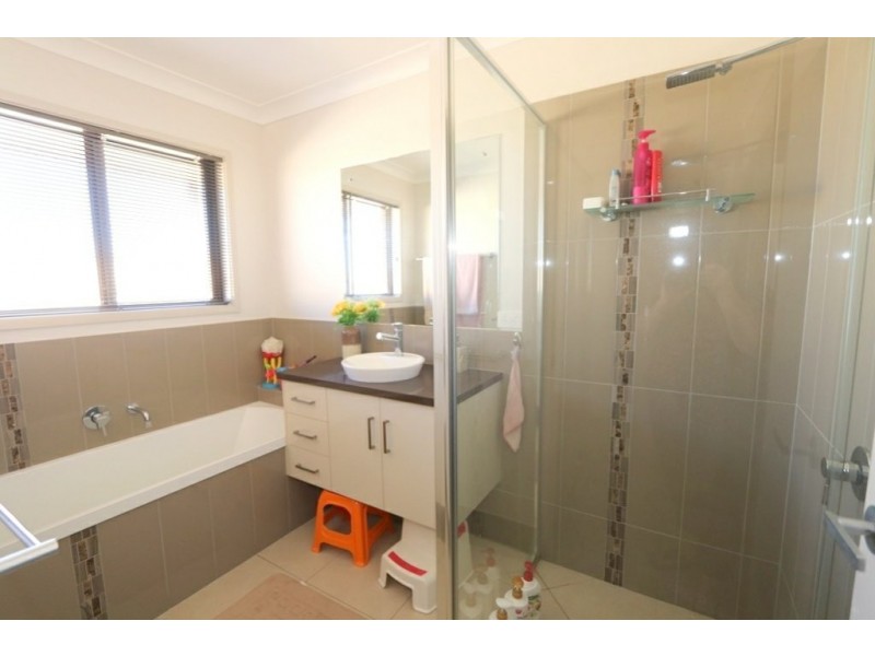 5 Sandown Street, Emerald QLD 4720