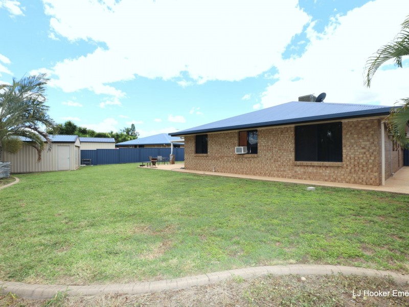 19 Vicki Close, Emerald QLD 4720