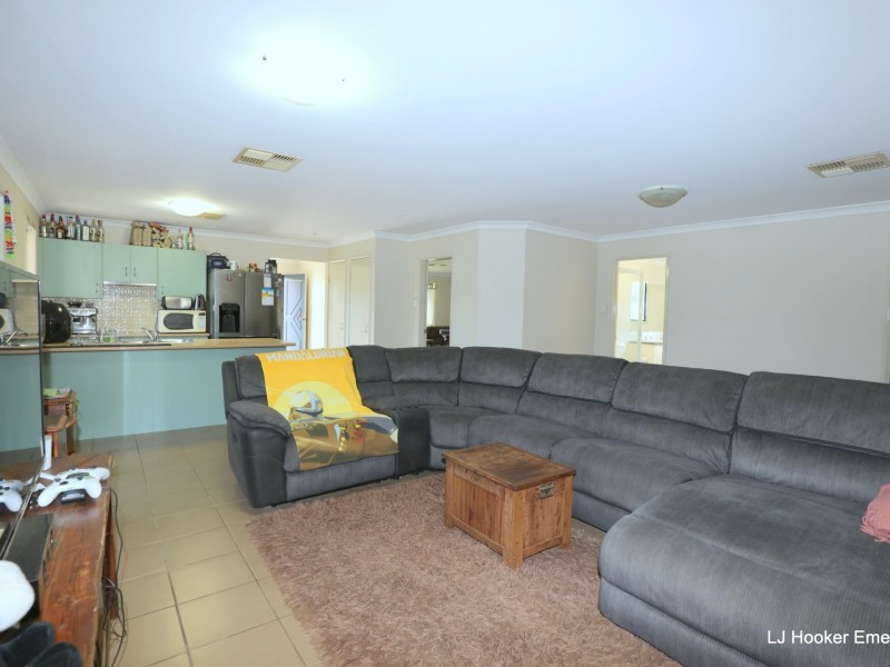 19 Vicki Close, Emerald QLD 4720