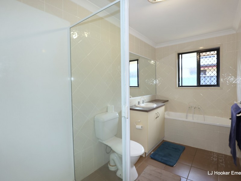 19 Vicki Close, Emerald QLD 4720