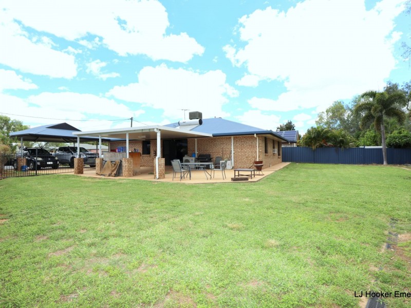 19 Vicki Close, Emerald QLD 4720