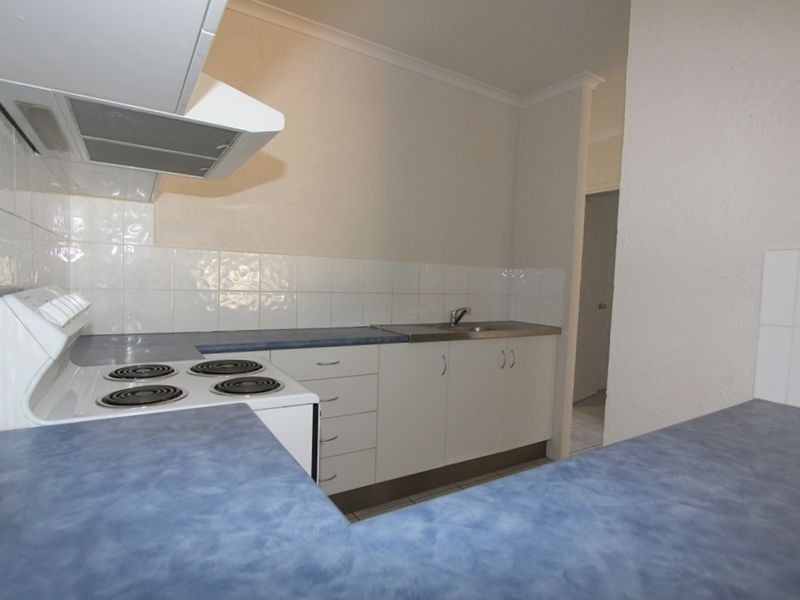 Unit 2/9 Baker Street, Emerald QLD 4720