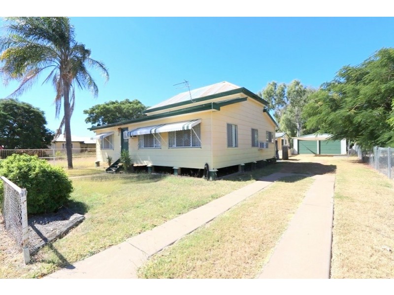 80 Anakie Street, Emerald QLD 4720