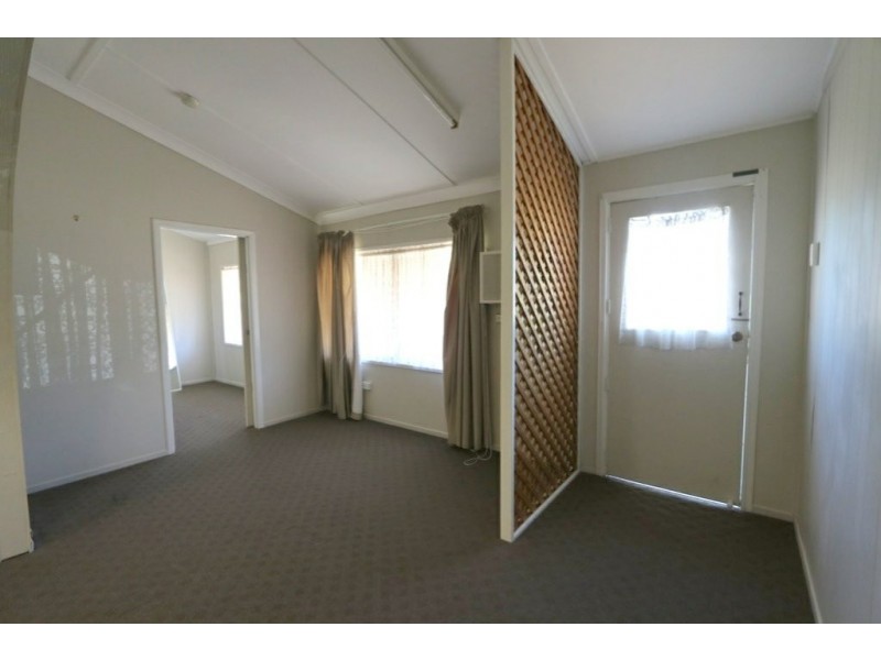 80 Anakie Street, Emerald QLD 4720