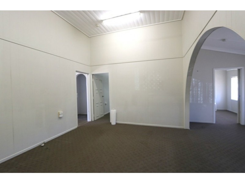 80 Anakie Street, Emerald QLD 4720